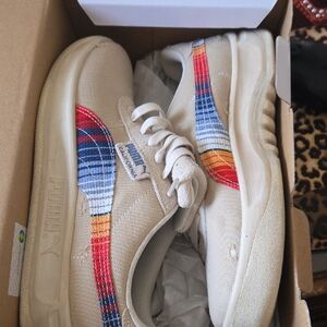 Brand New Puma Cream California Vintage Sneakers